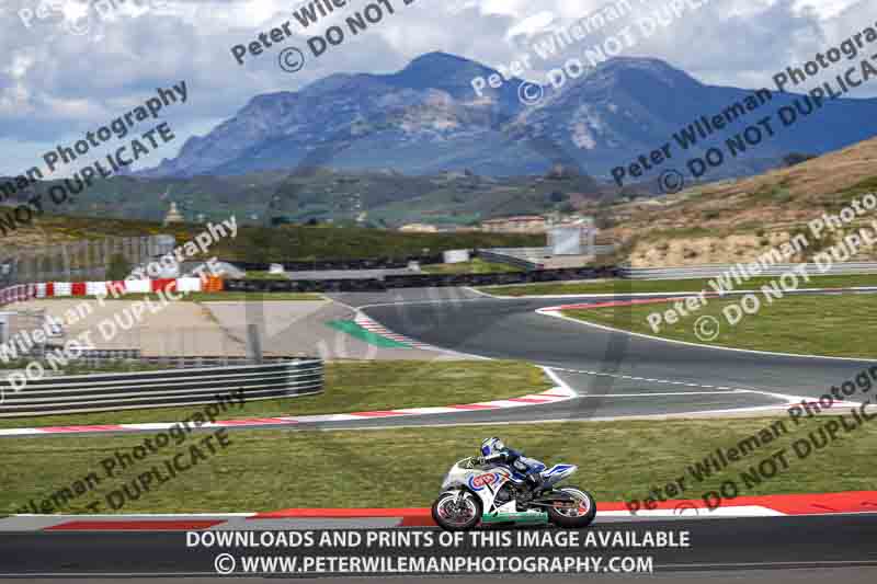 cadwell no limits trackday;cadwell park;cadwell park photographs;cadwell trackday photographs;enduro digital images;event digital images;eventdigitalimages;navarra;no limits trackdays;peter wileman photography;racing digital images;trackday digital images;trackday photos